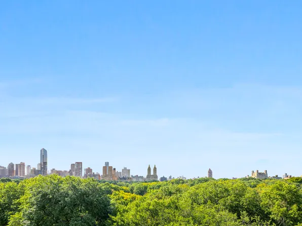 936 5th Avenue image 2 of 35