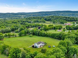 85 Prices Switch Rd, Warwick, NY 10990