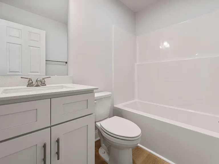 702 Park Ave — Photo 14
