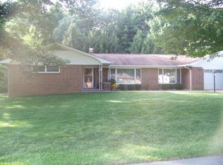 117 Briarwood Ln, Beckley, WV 25801