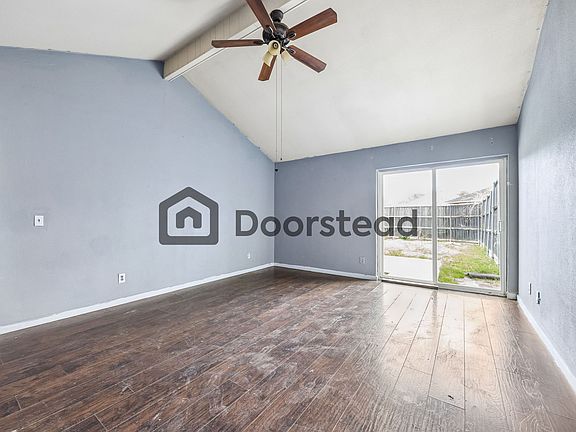 5th image of 2803 Scottsbluff Dr