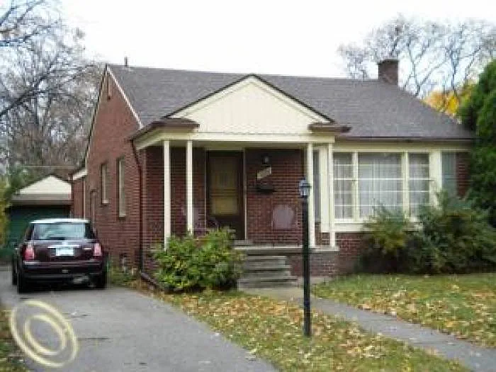 1209 S Eton St photo 1