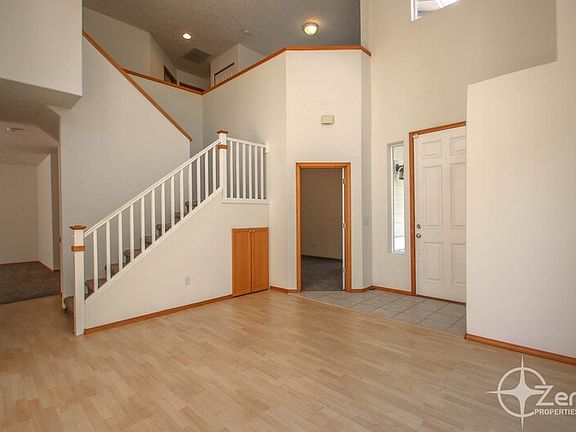 5th image of 17305 SE 24th St