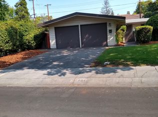 804 Ames Ave, Palo Alto, CA 94303