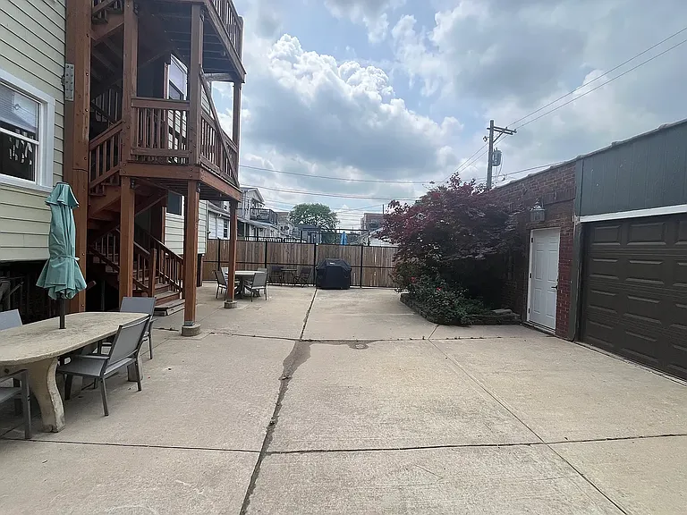 4048 N Richmond St #B — Photo 18