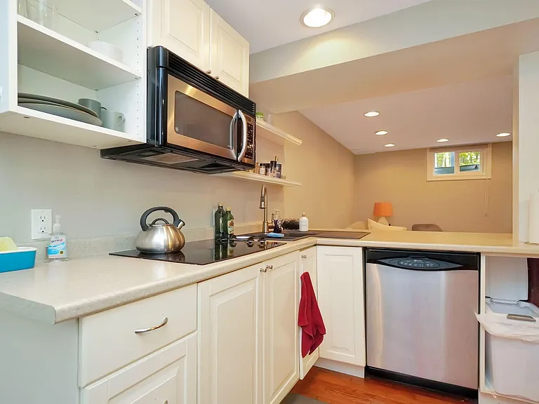 14 Todd Ln #2 — Photo 3