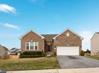 47 Pappy Ct, Bunker Hill, WV 25413