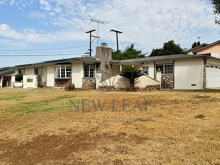 22684 Minona Dr — Photo 1