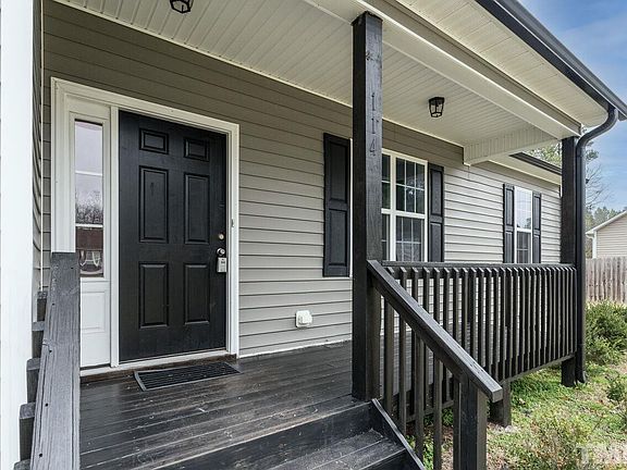 3rd image of 114 Wilsons Way