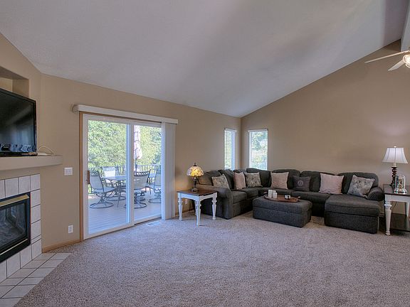 4th image of 1108 Marshall Cir