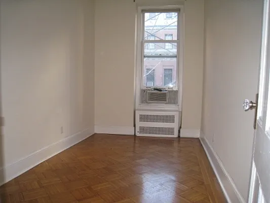 Rented by Citi Habitats | media 8
