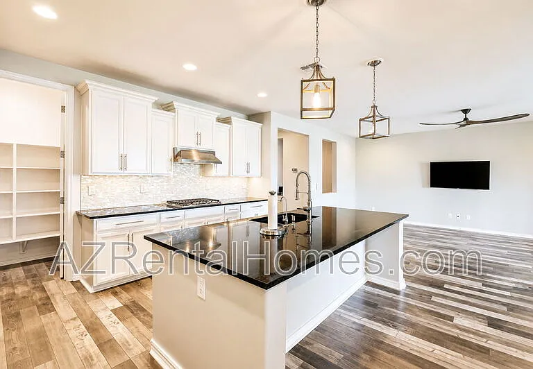 9742 E Thatcher Ave — Photo 1