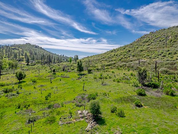 3rd image of 11923 Loma Rica Rd