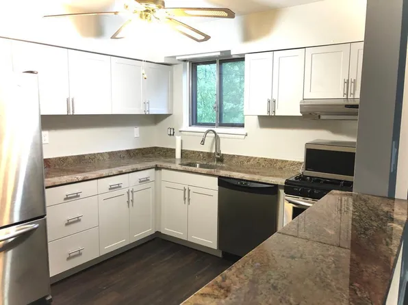 123 Echelon Rd APT 3, Voorhees, NJ 08043