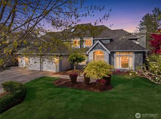 2218 274th Ct SE, Sammamish, WA 98075
