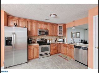 187 Crown Prince Dr, Marlton, NJ 08053