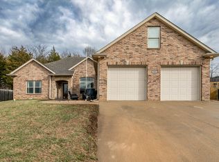 102 Kipling Way, Columbia, MO 65201