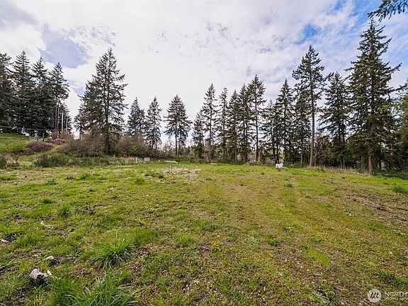3rd image of 7828 S 288th Street