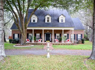 6135 Wells Rd, Macclenny, FL 32063