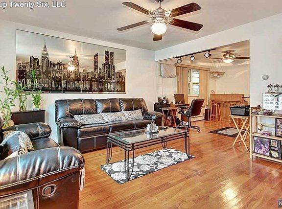 2nd image of 280 Randolph Ave