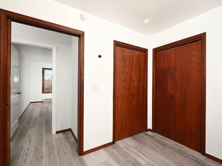 10705-10707 Des Moines Memorial Dr — Photo 15
