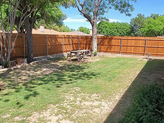 4th image of 3802 Southland Blvd