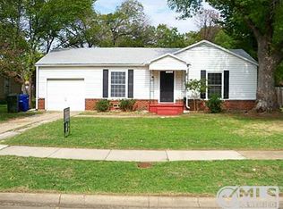 1015 Ryan Ave, Carrollton, TX 75006