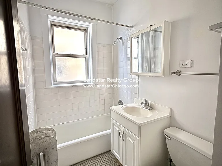 5618 N Kimball Ave #2A — Photo 10