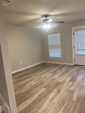 22596 Level St — Photo 4