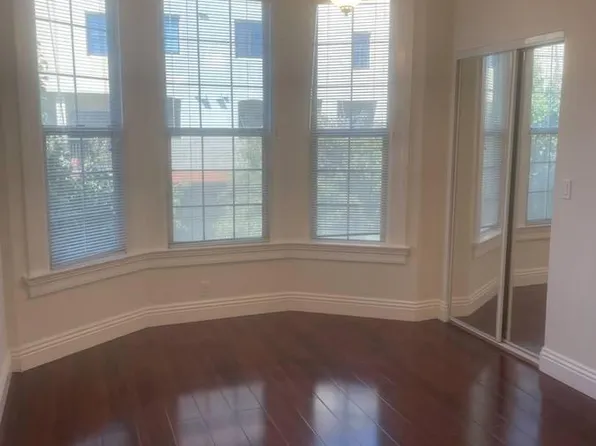 4728 Shattuck Ave #30A, Oakland, CA 94609
