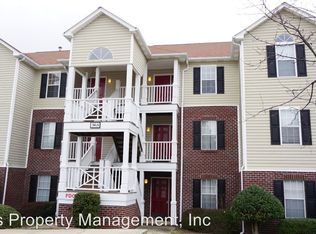 363 Bubble Creek Ct UNIT 11, Fayetteville, NC 28311