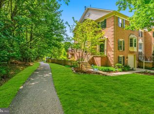 17 Boyne Ct, Lutherville Timonium, MD 21093