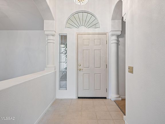 3rd image of 38209 S Canada Del Oro Dr