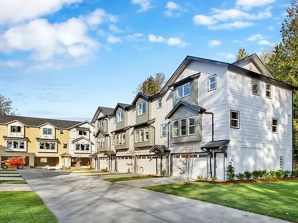 2924 Shore Pine Pl, Blaine, WA 98230