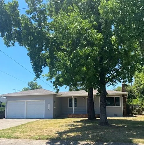 2786 Regal Ave Photo 1