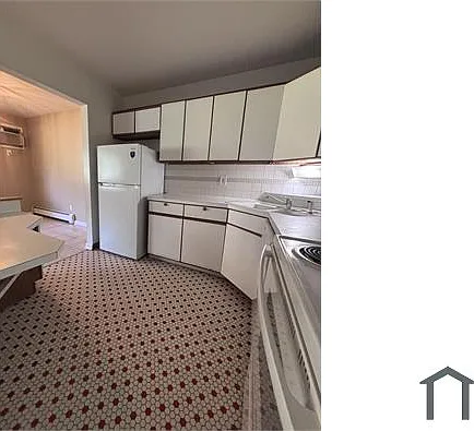 719 E Waterloo Rd — Photo 1
