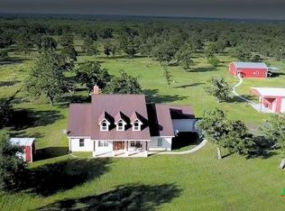 949 Abrameit Rd, Goliad, TX 77963