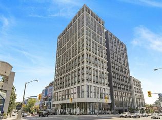2020 Bathurst St #821, Toronto, ON M5P 2B9