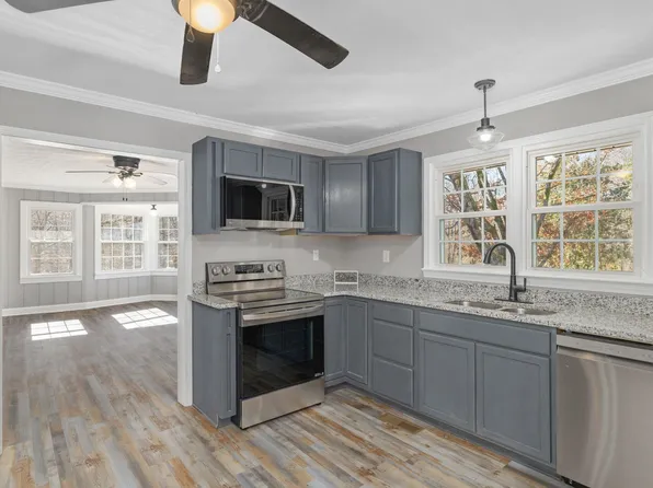 98 County Road 93, Anderson, AL 35610