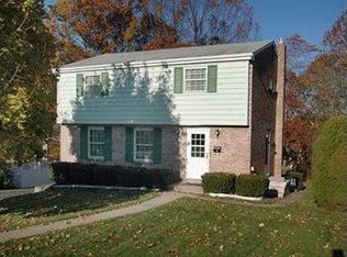 4931 Point Circle Dr, Monroeville, PA 15146