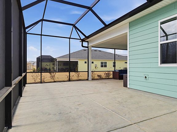 5th image of 855 Weekend Ave