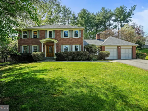 7700 Zulima Ct, Bethesda, MD 20817