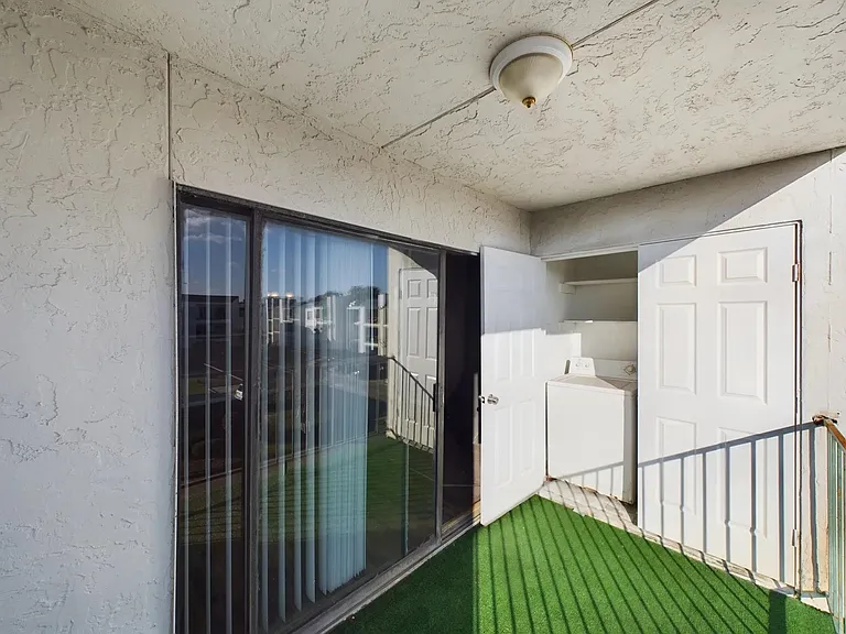 2824 S Bartell Dr #32 — Photo 12