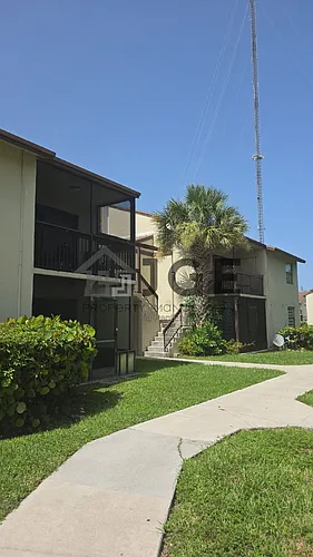 475 NW 210th St #204 Photo 1 475 NW 210th St #204 Photo 1