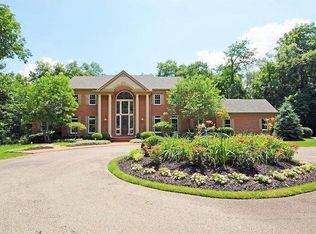 6908 Given Rd, Cincinnati, OH 45243