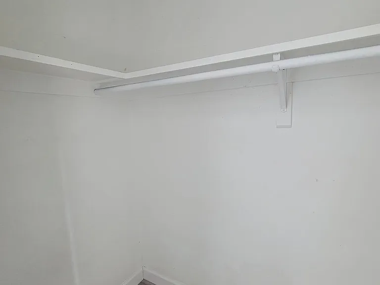 5329 Hansel Ave #B-4 — Photo 15