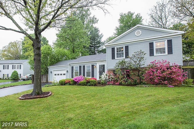 1st image of 1210 Bicksler Ct