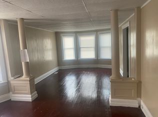378 Humboldt Pkwy #2, Buffalo, NY 14214