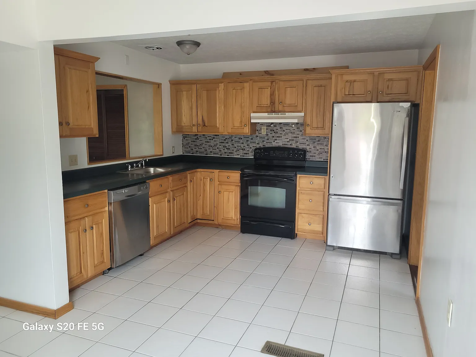 733 N Huntington St — Photo 4