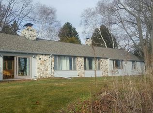 5562 Cedar Bch S, Belgium, WI 53004